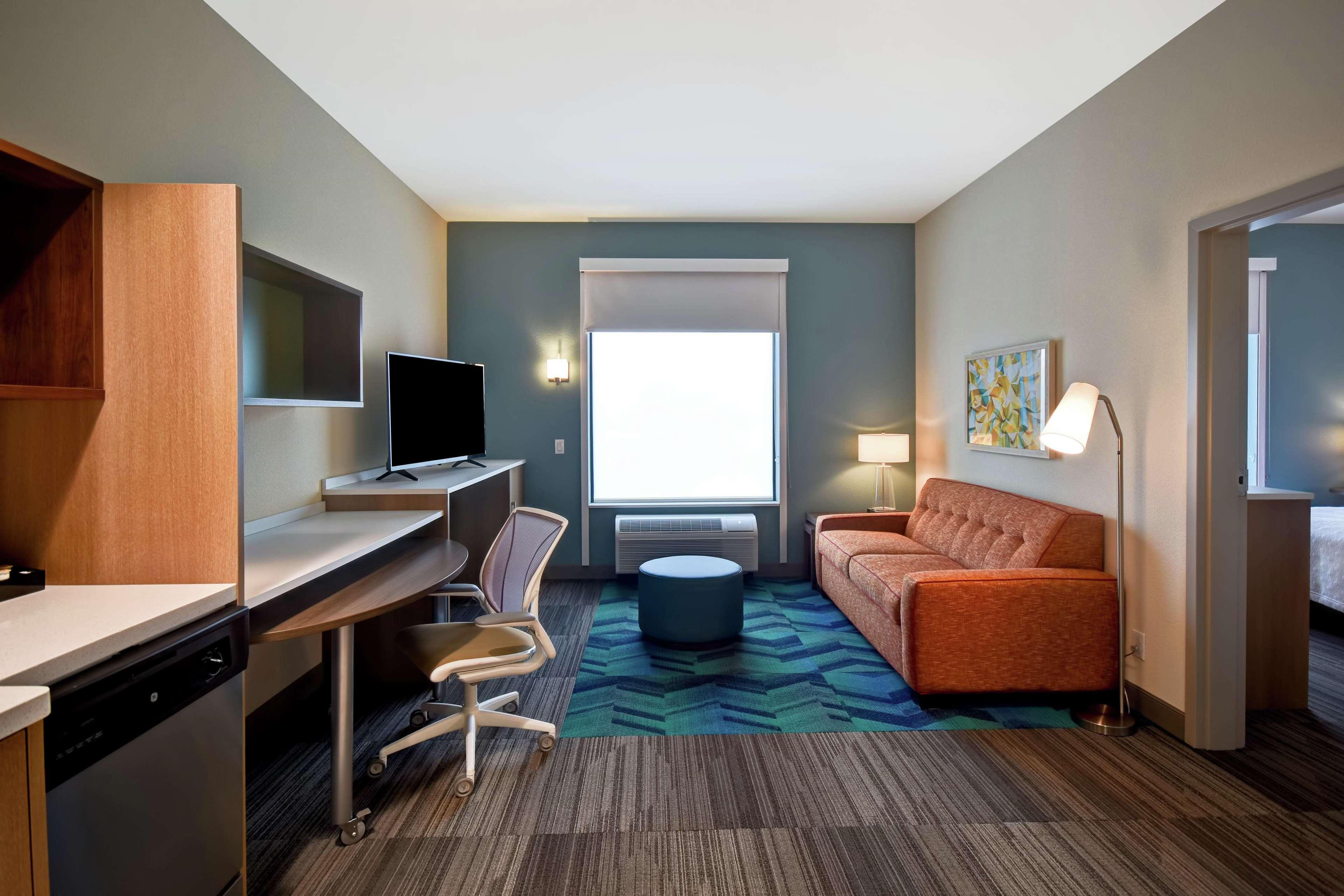 Hotel Home2 3*